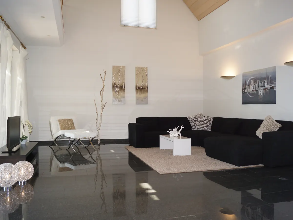 Nachher: Galerie-Wohnraum, Jockgrim